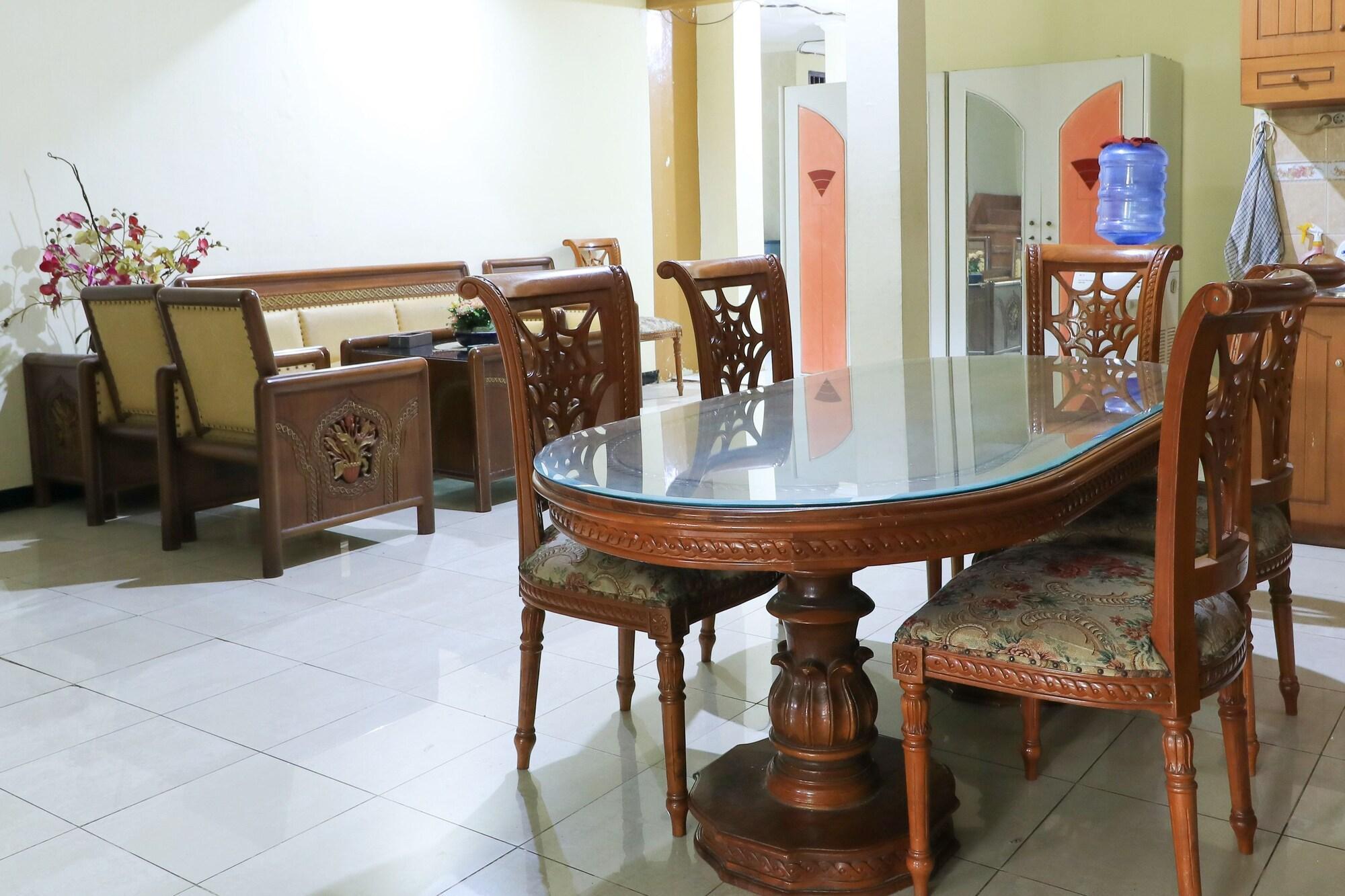 Guest House Самаринда Екстериор снимка